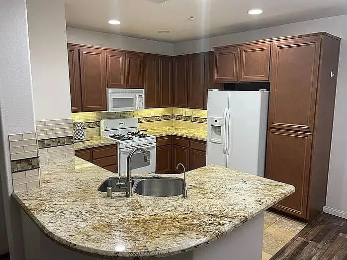 16935 Laurel Hill Ln #174 — Photo 5