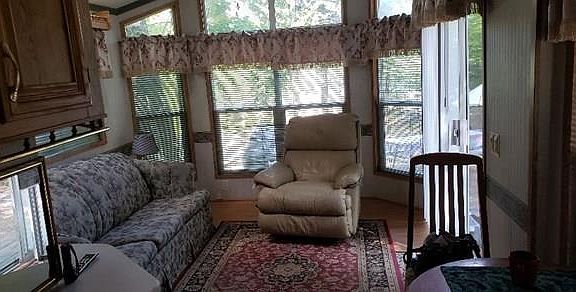 4th image of 49 E Brimfield Holland Rd #602-606
