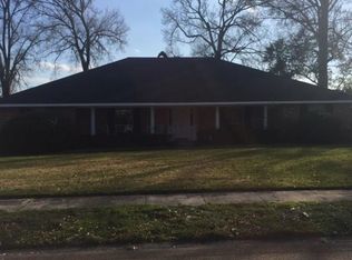 12236 Fairhaven Dr, Baton Rouge, LA 70815
