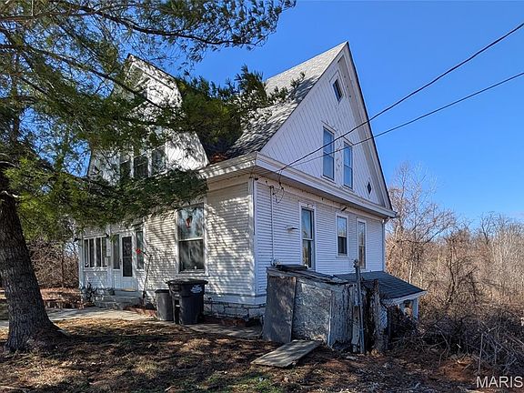 5th image of 1252 State St