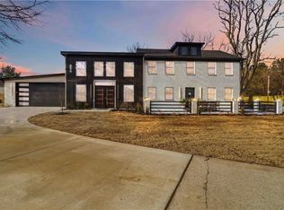 3000 N Dixieland Rd, Little Flock, AR 72756