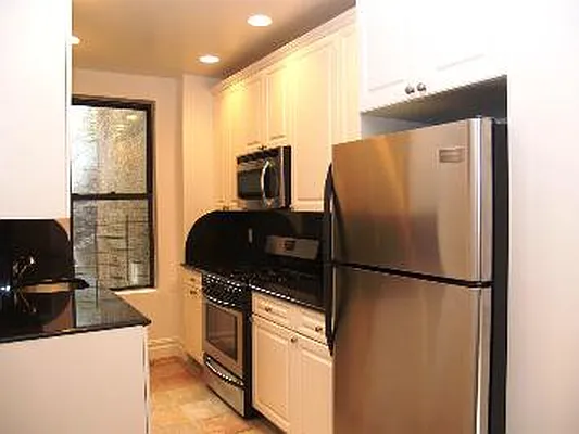 Sold by Citi Habitats | media 1