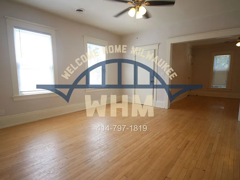2728 N Vel R Phillips Ave — Photo 3