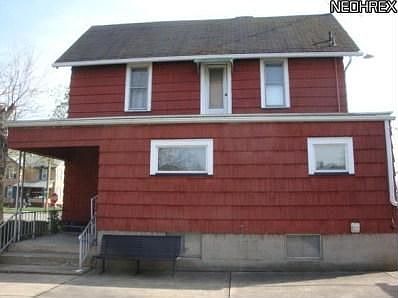 2nd image of 62 E Wilson Ave