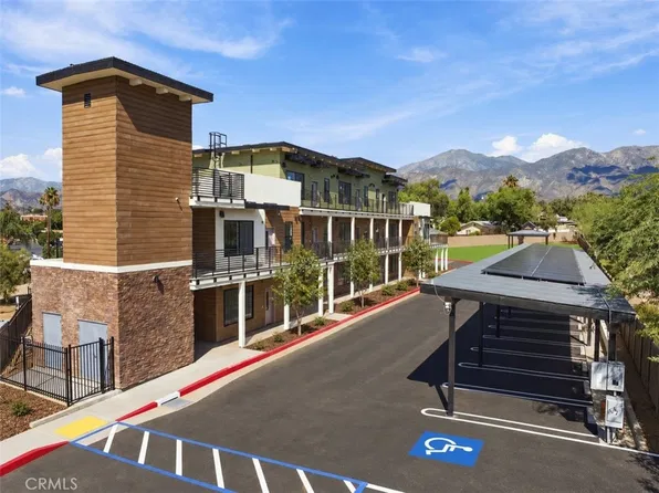 12255 3rd St, Yucaipa, CA 92399