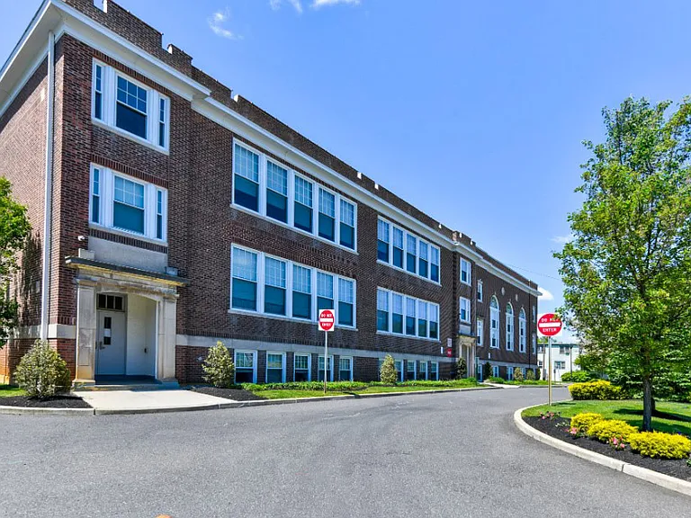 Springside School Apartments 55+ — Photo 9
