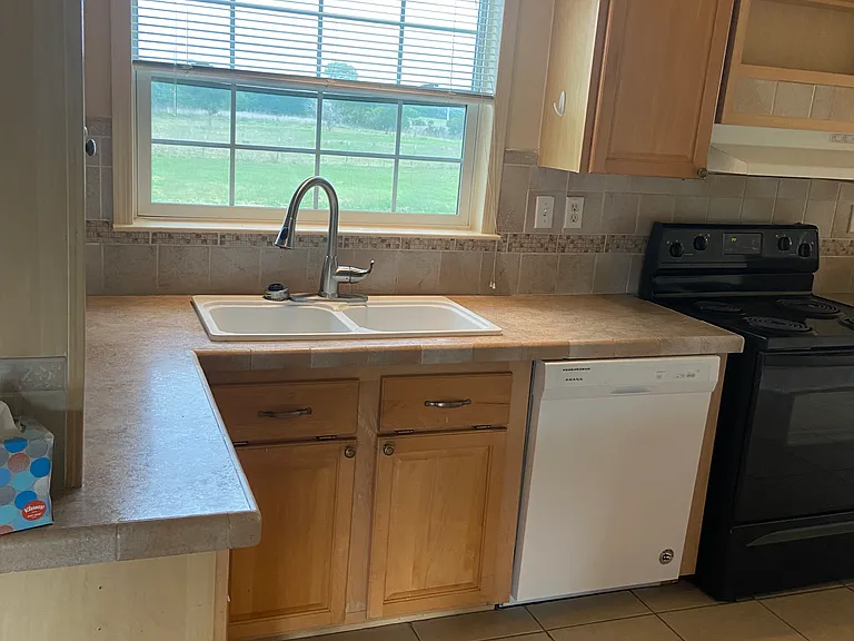 480 Private Road 948 — Photo 7