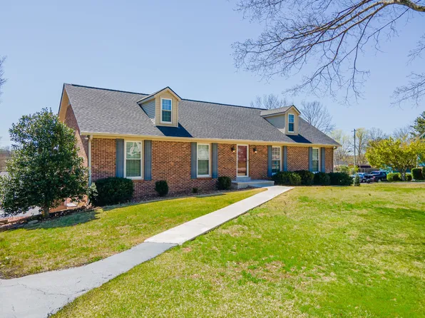 309 Hilltop Dr, Columbia, TN 38401