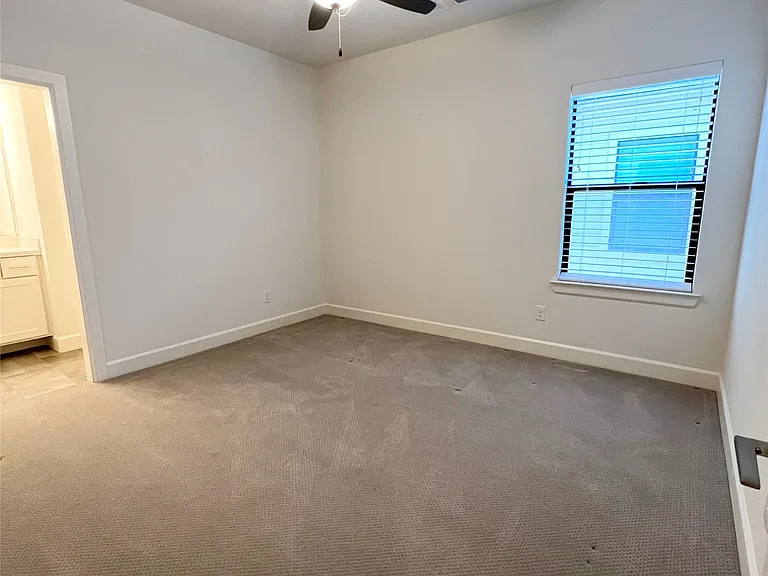 4325 Glenwick Ln — Photo 19