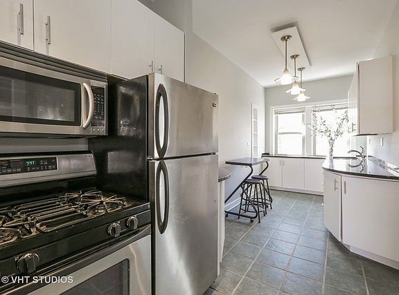 4th image of 4221 N Paulina St APT 3I