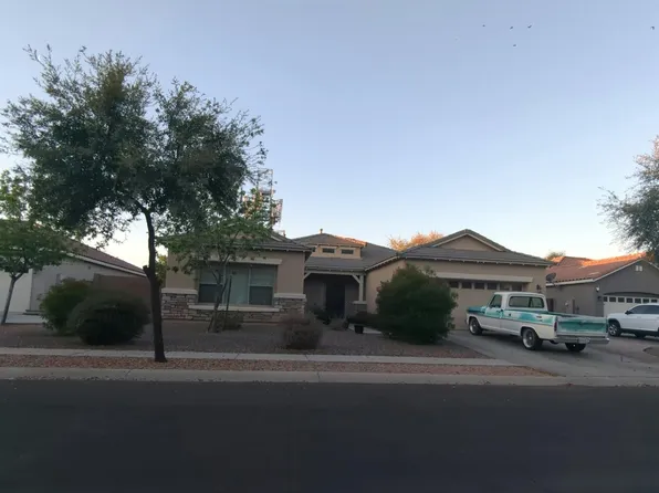 3011 E Janelle Way, Gilbert, AZ 85297