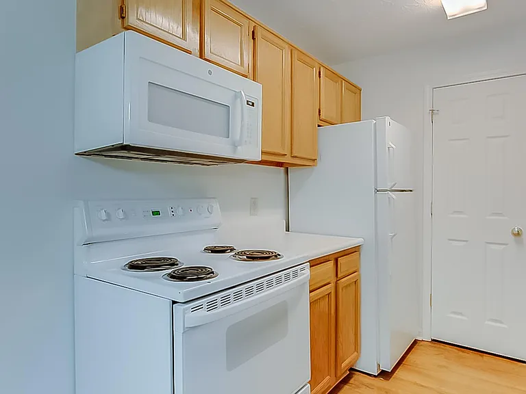 Forest Creek Apartments — Photo 50