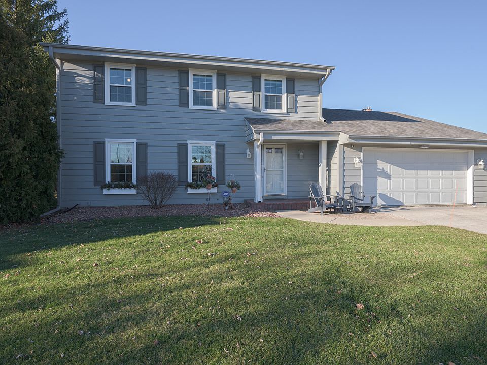 1st image of 10413 N Larkspur Ct