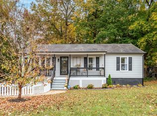 9001 Pointer Dr, North Chesterfield, VA 23237