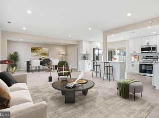 152 Junewood Dr, Levittown, PA 19055