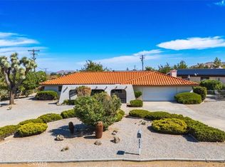 8825 San Vincente Dr, Yucca Valley, CA 92284