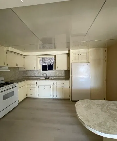 16741 Sunrise Rd — Photo 9