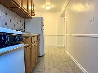 63-95 Austin St APT 1E, Rego Park, NY 11374