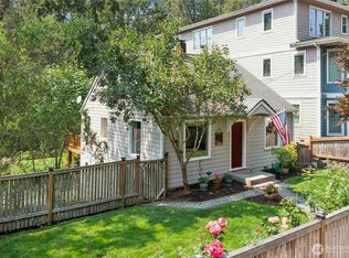 18011 18005 83rd Avenue NE, Kenmore, WA 98028