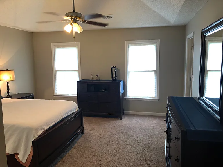 Dunn Master bedroom3_09132019
