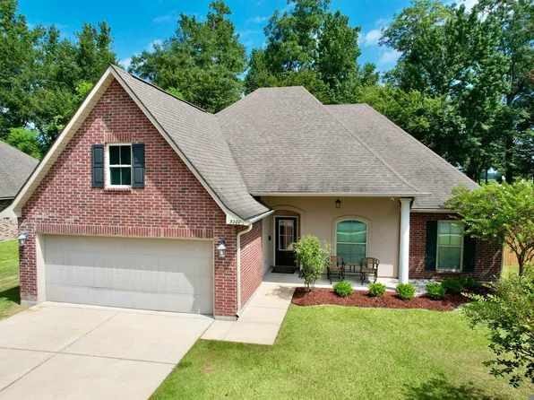 3200 Orleans Quarters Dr, Brusly, LA 70719