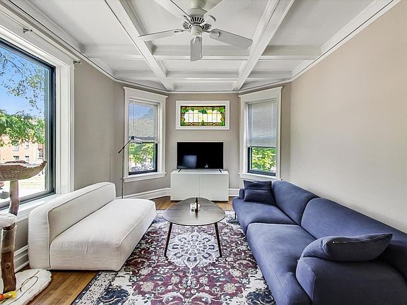 2nd image of 4555 N Seeley Ave #2N