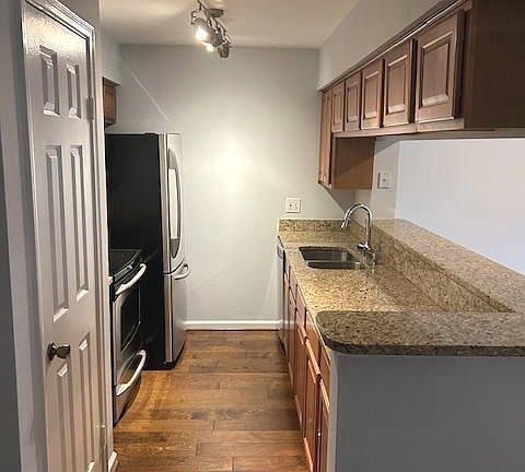3rd image of 3311 Wyndham Cir APT 2198