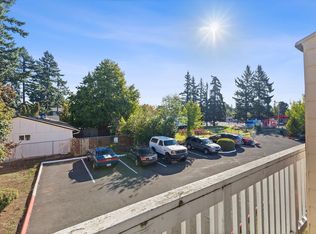 Eastwood, Portland, OR 97233