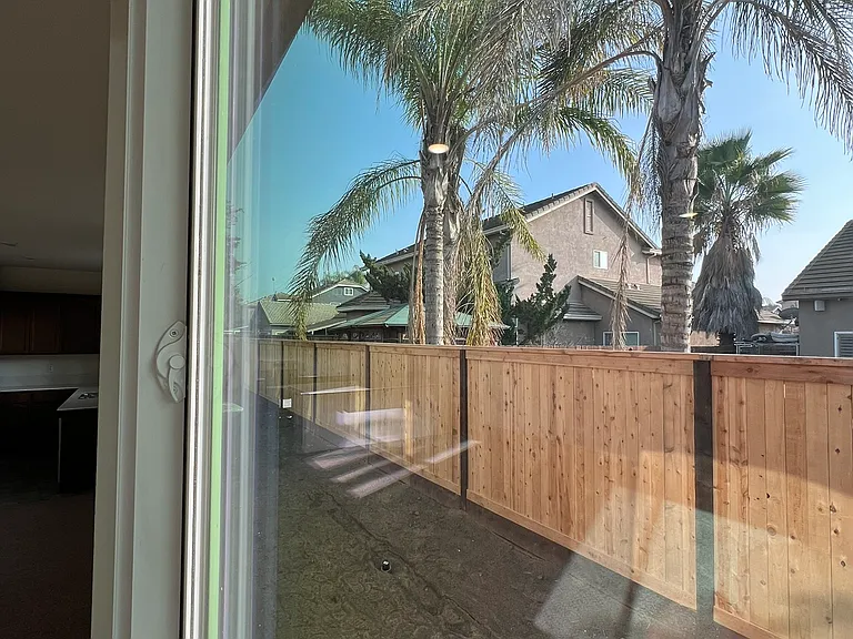 1989 Apiary Way — Photo 24