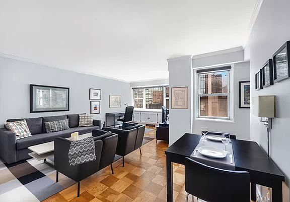 2nd image of 153 E 57th St APT 19D