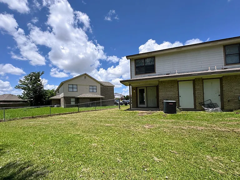 1208 Monroe Loop — Photo 20