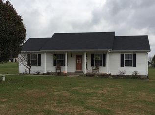 566 Webb Ln, Taylorsville, KY 40071
