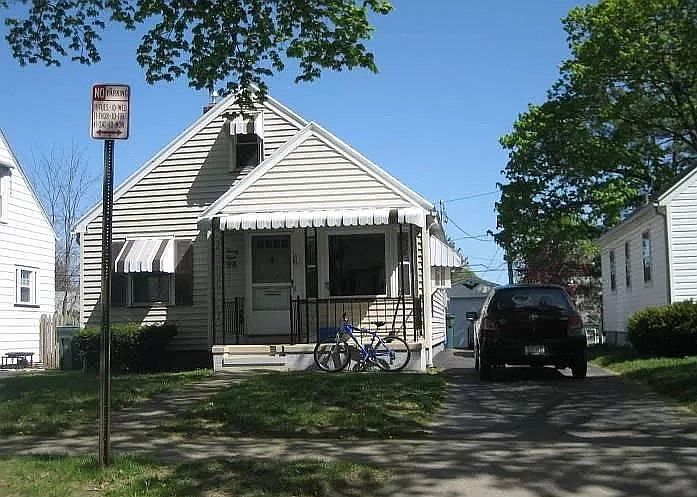 1st image of 98 Westview Ter