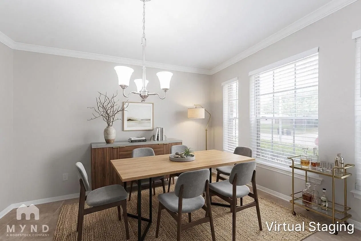 3 bed, 2.5 bath, 1858 sqft, $2,295 — Photo 3