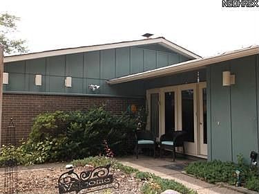 1st image of 485 Wyleswood Dr