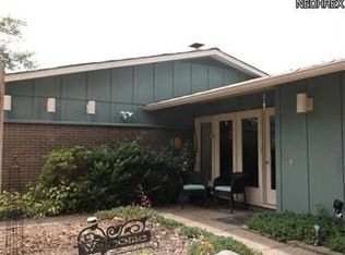 485 Wyleswood Dr, Berea, OH 44017