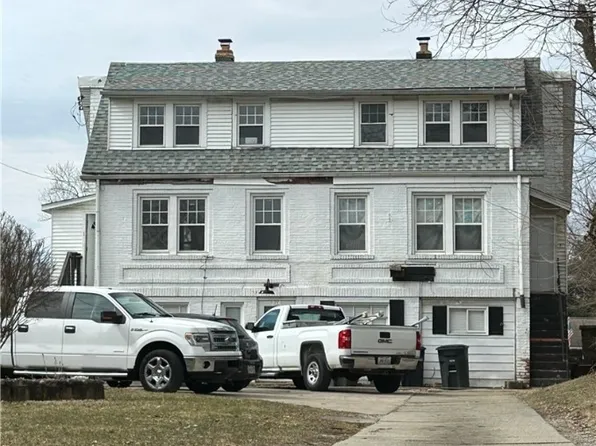 176 Hillman Rd, Akron, OH 44312