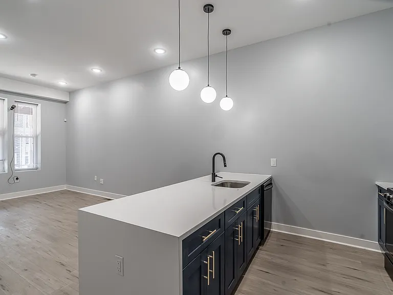 3625 Spring Garden St #1 — Photo 7