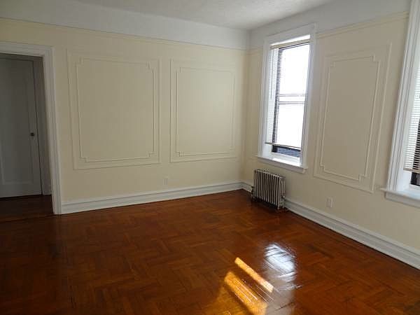 2nd image of 428 97th St