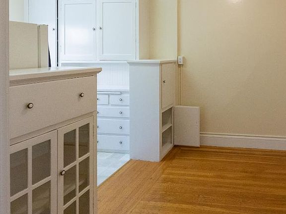 5th image of 179 Alhambra St #301