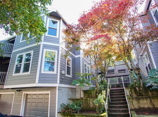 245 SW Hooker St #1, Portland, OR 97201