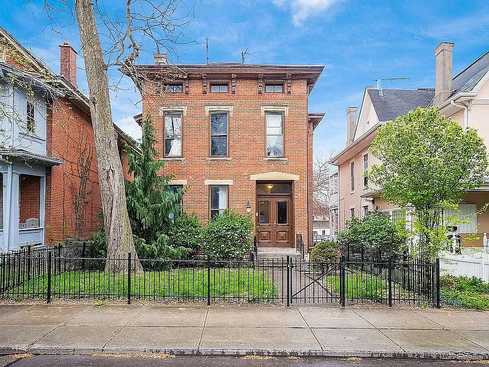 41 King Ave #C