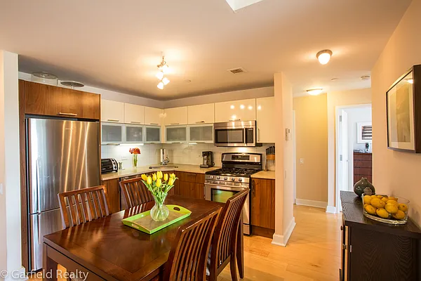 Sold by Garfield Realty  | media 18