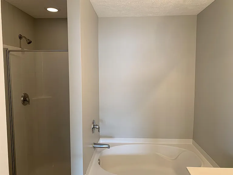 8350 Rossi Rd — Photo 17