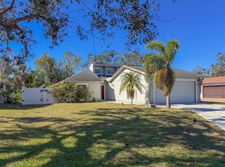 8224 Country Oaks Ct, Sarasota, FL 34243