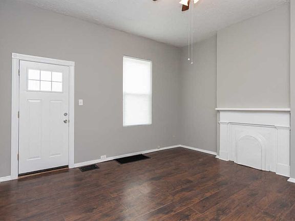 3rd image of 6005 Desmond St
