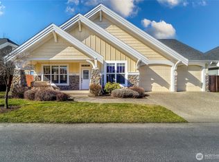 724 SE Swainson Ln, College Place, WA