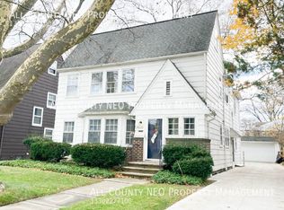 18226 Winslow Rd, Shaker Heights, OH 44122