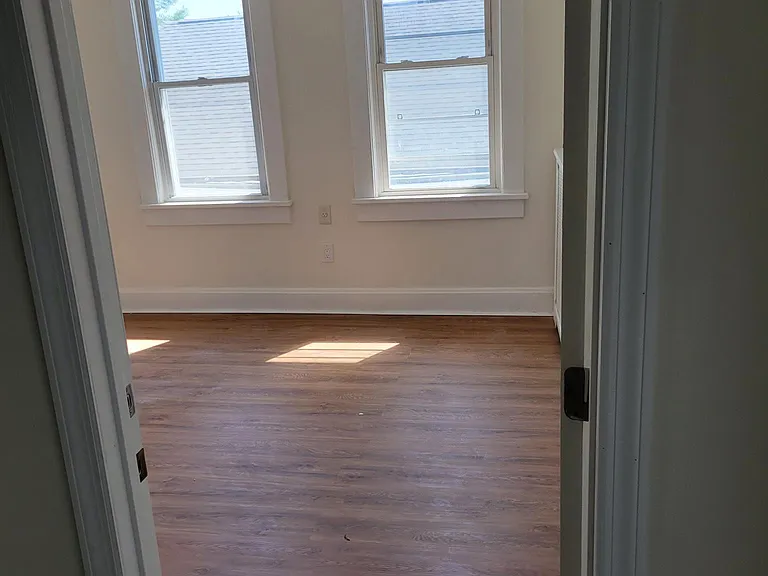 448 Taylor Ave #3 — Photo 5
