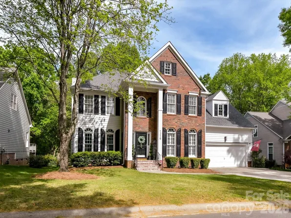 7219 Fortrose Ln, Charlotte, NC 28277